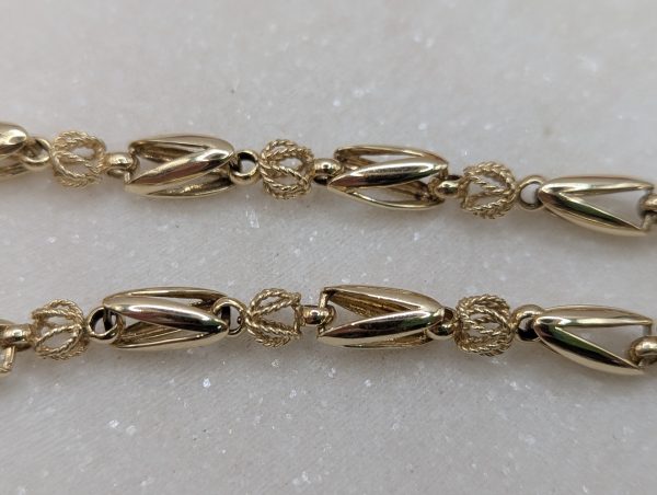 Ladies 9CT Yellow Gold Pattern Link Bracelet (8.2gms) - BP390249 - Image 3