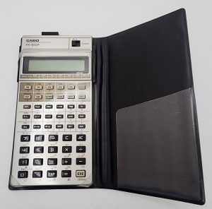 Casio Programmable Calculator FX-620P - IP385526