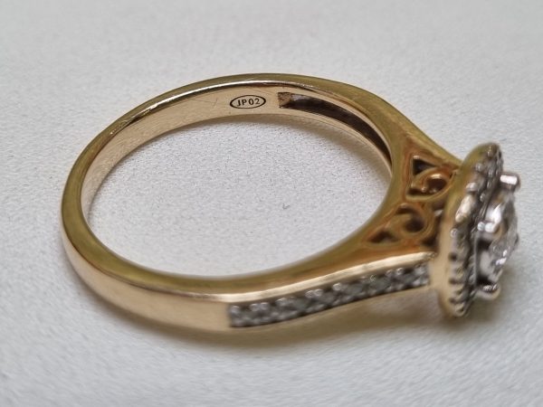 9ct Yellow Gold Halo Ring TW380734 - Image 9