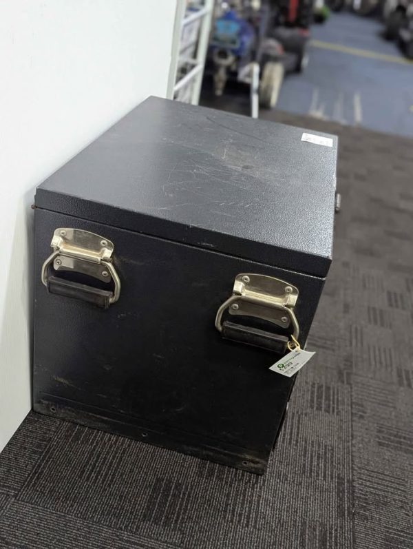 Kincrome Metal Tool Box - BP367851 - Image 3