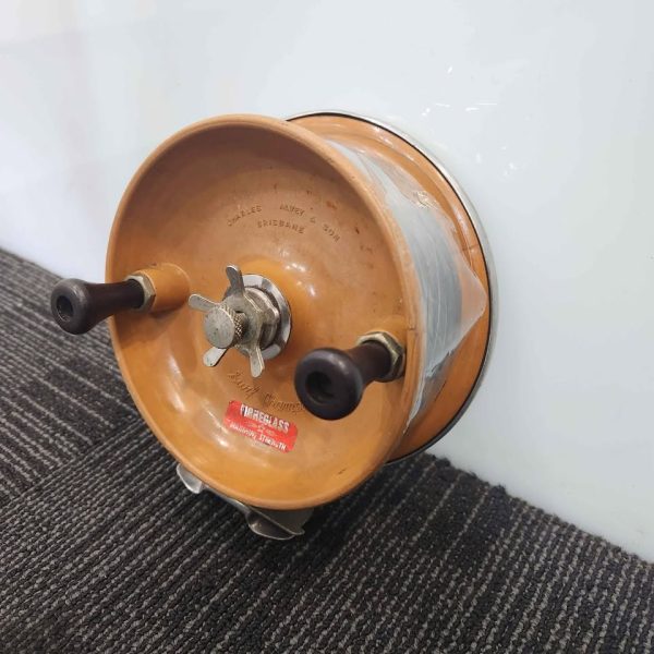 ALVERY SURF CHAMPION FISHING REEL #GN354516 - Image 8
