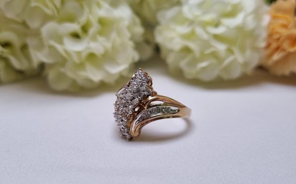 9ct Yellow Gold Cluster Ring TW385555 - Image 6