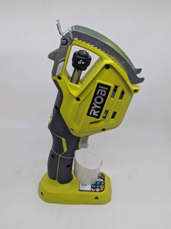 Ryobi Cordless Pruning Saw - BL357346 - Image 5