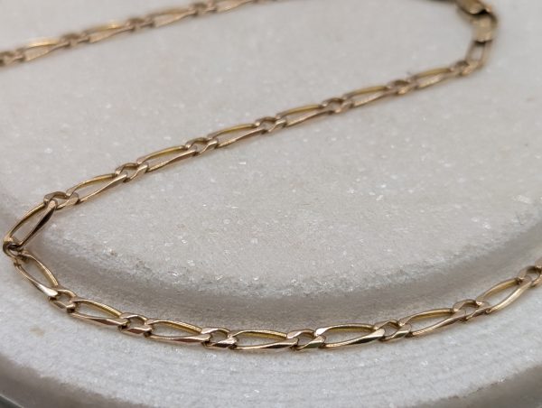 Ladies 9CT Yellow Gold Figaro Chain Necklace (8.9gms) - BP370841 - Image 3