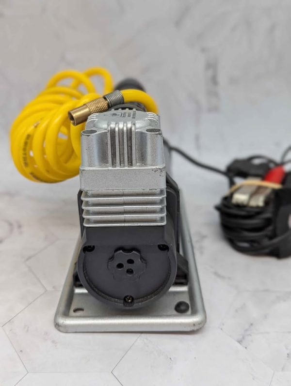 SCA 12V Digital Tyre Inflator - BP388936 - Image 4
