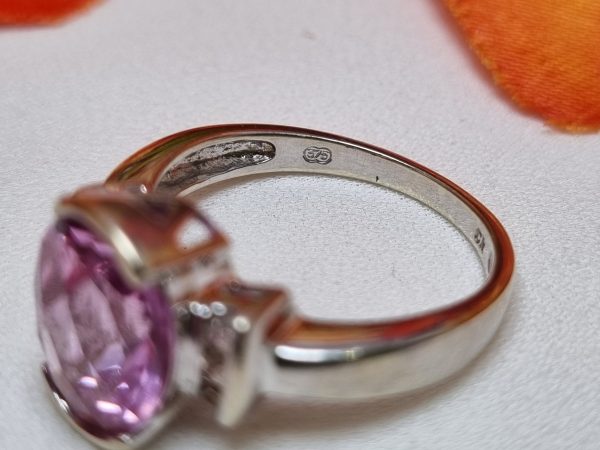 9ct White Gold Pink Stone Solitaire Ring TW384822 - Image 8