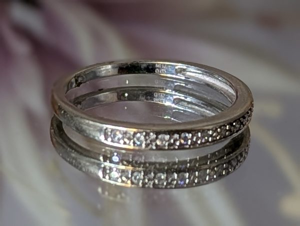 Ladies 10ct Gold Diamond Ring - BP355425