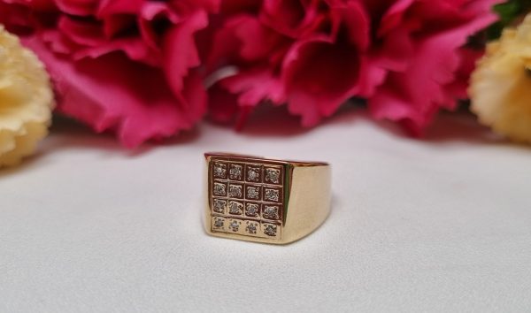 9ct Yellow Gold Signet Ring TW370883 - Image 7