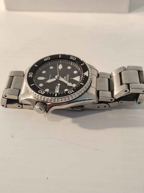 MENS SEIKO WATCH 4R36-14B0 IN BOX WITH EXTRA LINK #GN387894 - Image 4