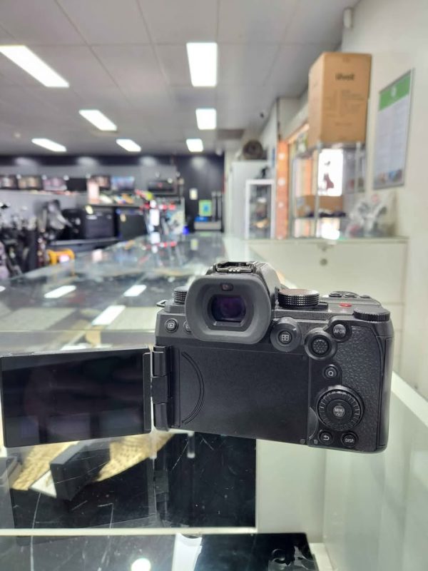 LUMIX CAMERA DC-S5M2X #GN358201 - Image 5