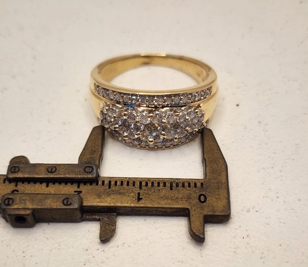 Ladies 10CT Yellow Gold Diamond Cluster Ring - IP382569 - Image 6