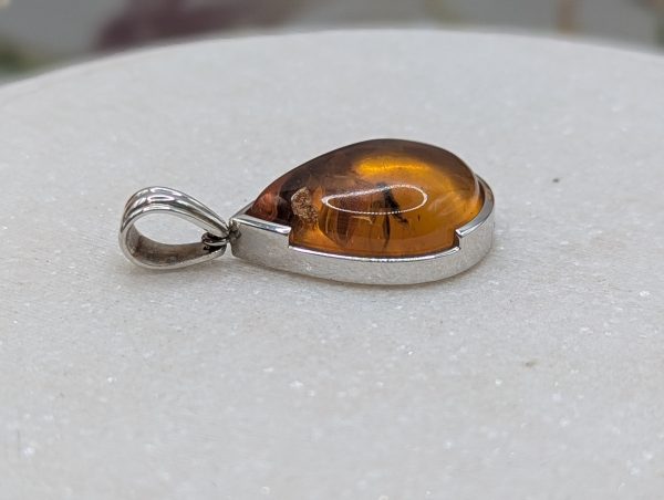 Unisex 9CT White Gold Mosquito in Amber Pendant (5.9gms) - BP361666 - Image 3