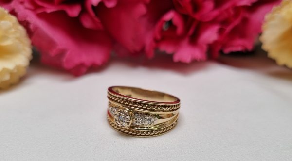9ct Yellow Gold Diamond Dress Ring TW384472 - Image 2