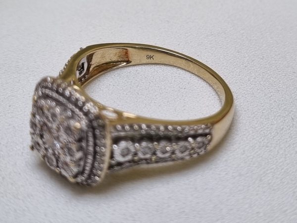 9ct Yellow Gold Cluster Ring TW387861 - Image 7