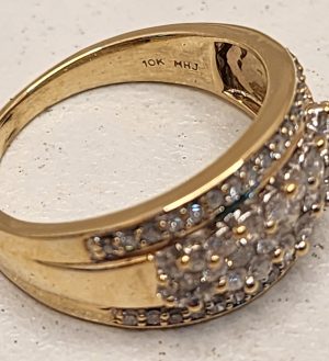 Ladies 10CT Yellow Gold Diamond Cluster Ring - IP382569