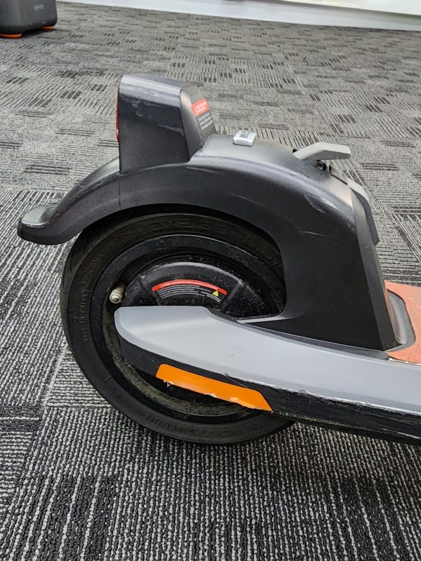 NIU Electric Kick Scooter KQi2 Pro with Charger - IP389323 - Image 5