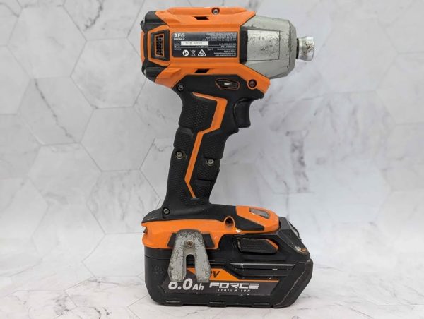 AEG 18V Brushless Impact Driver w/ 6.0Ah Battery - BP391387 - Image 4