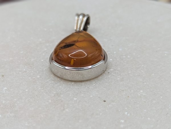 Unisex 9CT White Gold Mosquito in Amber Pendant (5.9gms) - BP361666 - Image 5