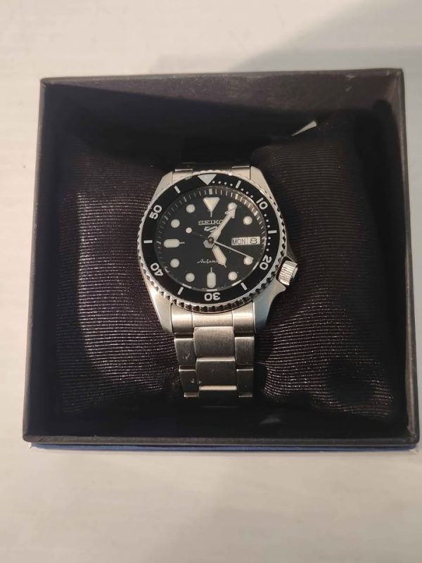 MENS SEIKO WATCH 4R36-14B0 IN BOX WITH EXTRA LINK #GN387894 - Image 7