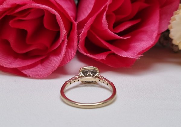 9ct Yellow Gold Cluster Ring TW385974 - Image 6