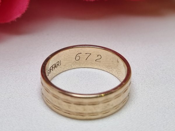 9ct Yellow Gold Band TW384819 - Image 4