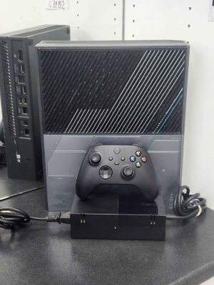 MICROSOFT XBOX ONE HALO 5 1TB CONSOLE #GN389079