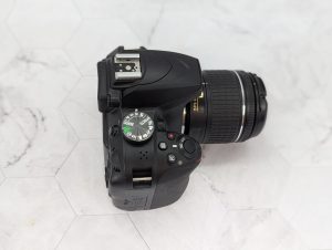 Nikon Camera D3400 With Charger and Case - BP367686