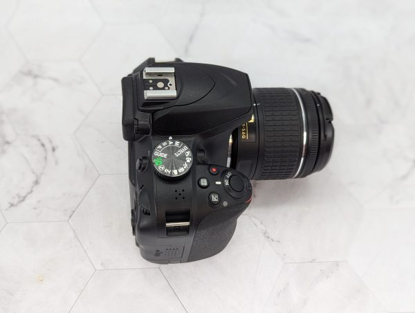 Nikon Camera D3400 With Charger and Case - BP367686 - Image 8