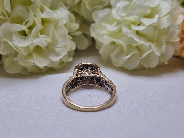 9ct Yellow Gold Cluster Ring TW387861 - Image 4