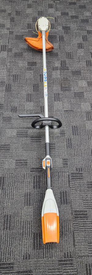 Stihl FSA 90R Whipper Snipper w/ Battery & Charger  - IP386056
