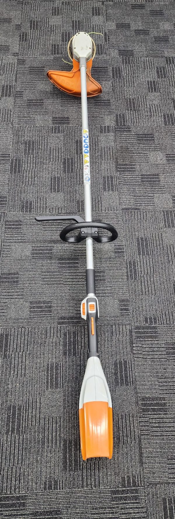 Stihl FSA 90R Whipper Snipper w/ Battery & Charger  - IP386056 - Image 8