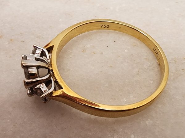 Ladies 18CT Yellow Gold Flower Design Diamond Ring - IP384792 - Image 12