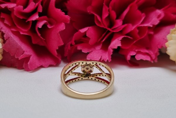 10ct Yellow Gold Channel/Cluster Dress Ring TW369725 - Image 5
