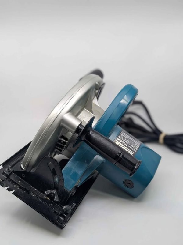 Makita 235mm Corded Circular Saw - BL388503 - Image 6