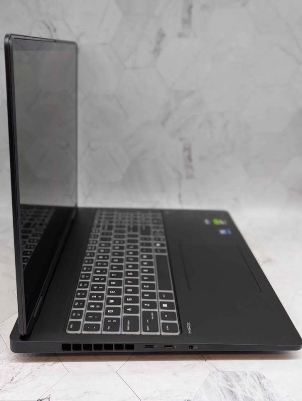 OMEN MAX 16 Gaming Laptop (Intel Ultra 7, 32GB, RTX 5070 Ti) - BP387123 - Image 4