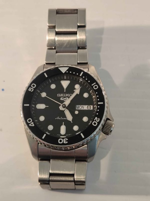 MENS SEIKO WATCH 4R36-14B0 IN BOX WITH EXTRA LINK #GN387894 - Image 11
