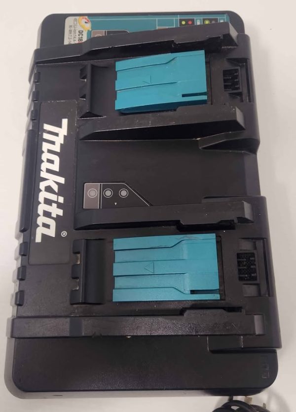 MAKITA DC18RD 18V LITHIUM-ION DUEL PORT CHARGER #GN364382-1