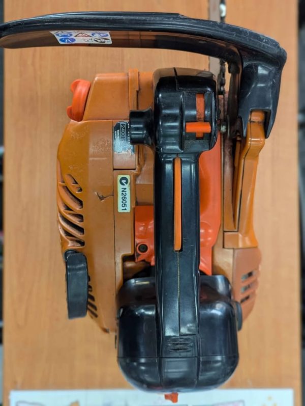 Echo Top Handle Petrol Chainsaw (CS-350TES) - BP374727 - Image 8