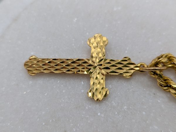 Ladies 22CT Yellow Gold Cross Pendant Rope Chain Necklace (24.2gms) - BP390027 - Image 5