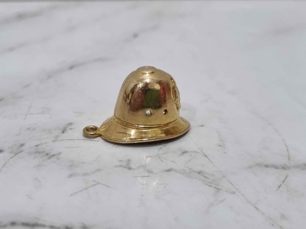 9CT YELLOW GOLD POLICE MAN HAT PENDANT TW384818-6 - Image 10