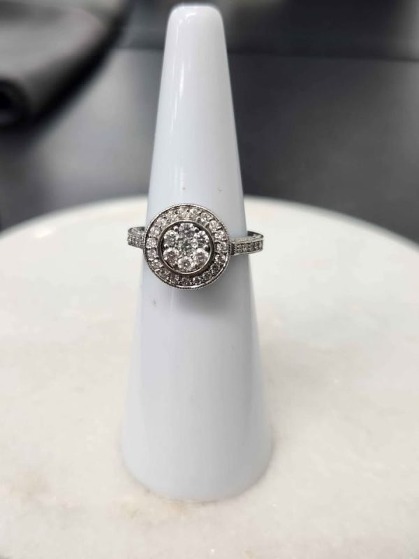 18CT WHITE GOLD DIAMON RING #GN355455 - Image 2