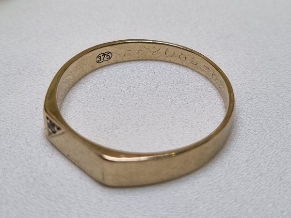 9ct Yellow Gold Signet Ring TW386570 - Image 7