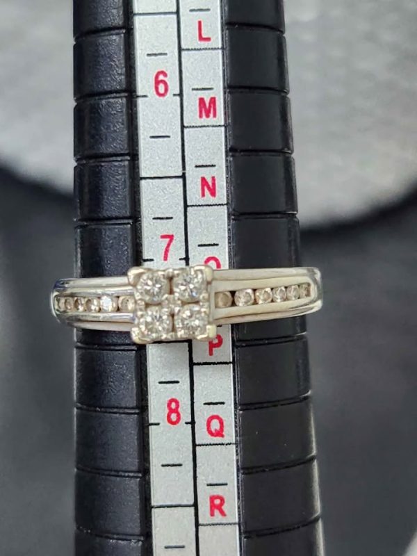 9CT WHITE GOLD DIAMOND RING #GN387417 - Image 10