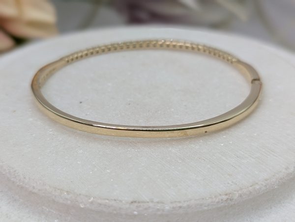Ladies 10CT Yellow Gold Diamond Bangle (10.16gms) - BP340398 - Image 3