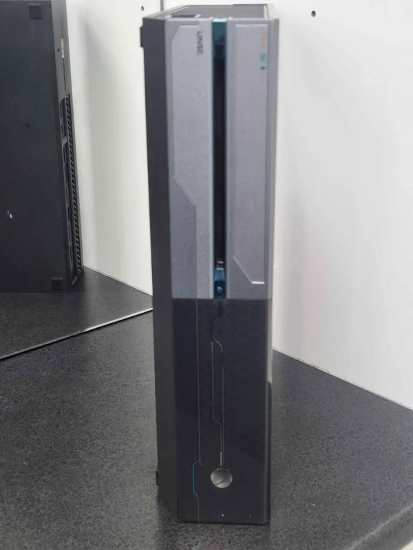 MICROSOFT XBOX ONE HALO 5 1TB CONSOLE #GN389079 - Image 4