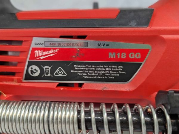 Milwaukee 18V 2-Speed Grease Tool Skin-Only (M18 GG) - BP389713 - Image 5