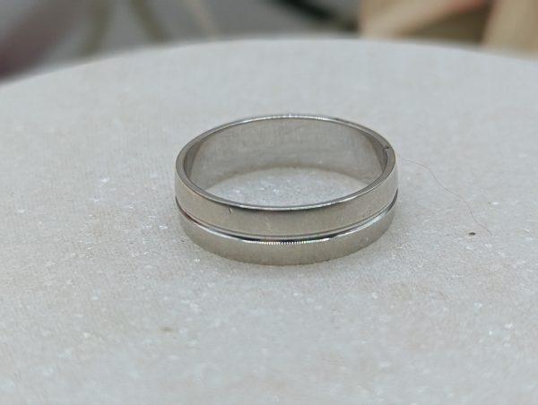 Mens 9CT White Gold Ring (4.6gms) - BP387526 - Image 5
