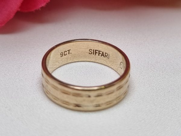 9ct Yellow Gold Band TW384819 - Image 3