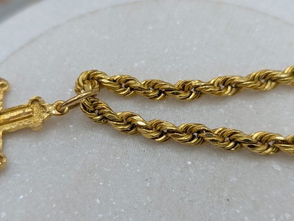 Ladies 22CT Yellow Gold Cross Pendant Rope Chain Necklace (24.2gms) - BP390027 - Image 4
