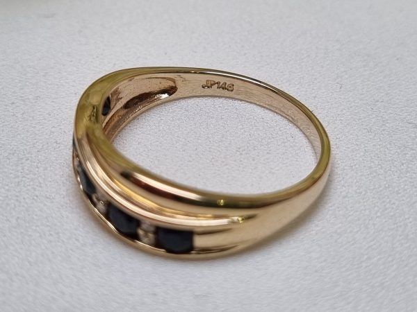 9ct Yellow Gold Channel Set Blue Stone Ring TW370886 - Image 3
